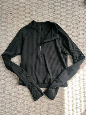 Lululemon Ribbed Half-Zip Pullover Top